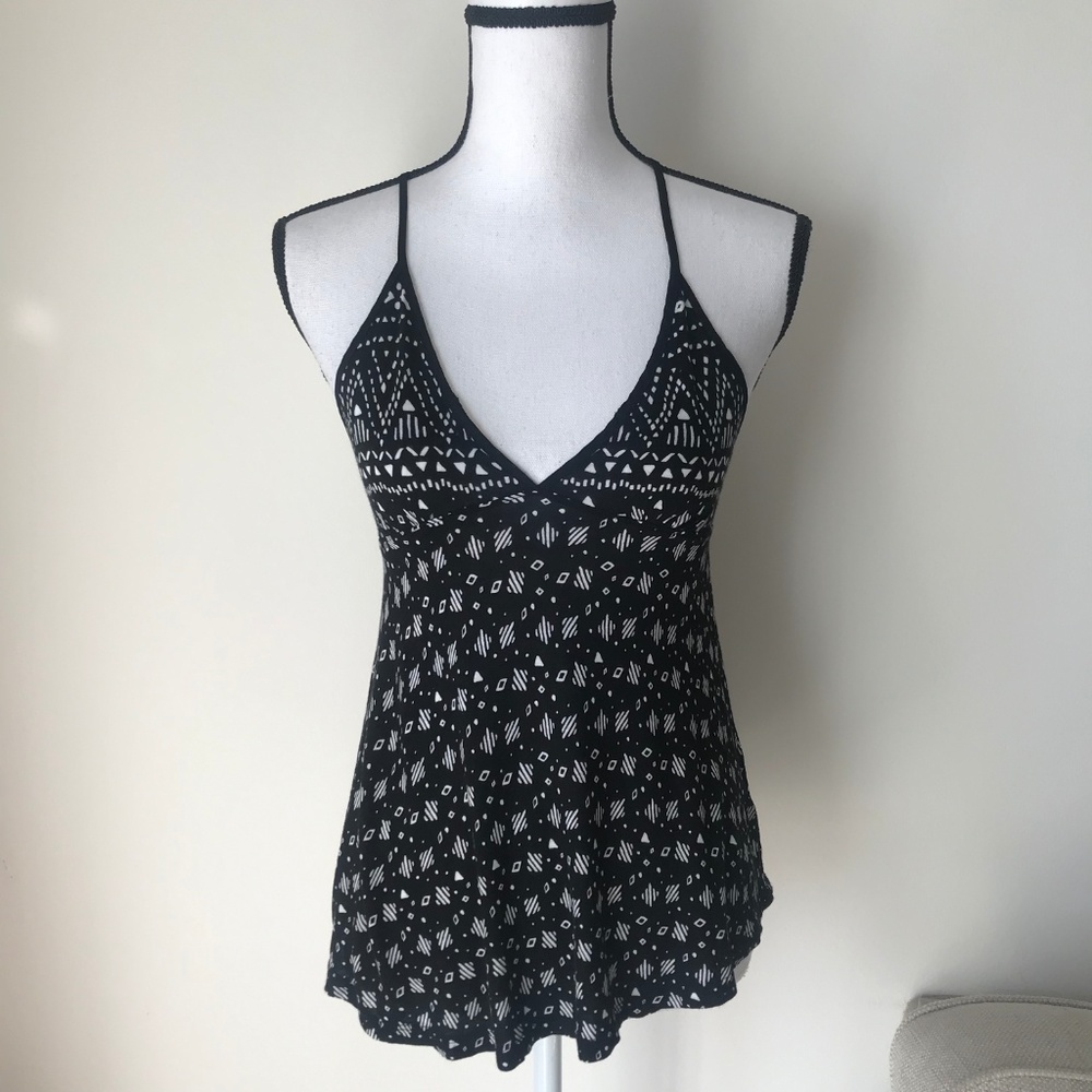 UO Silence & Noise Printed Top